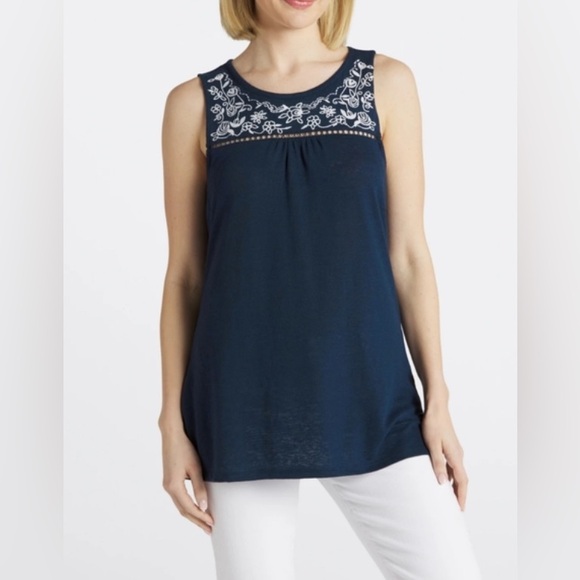 Market & Spruce Tops - Market & Spruce Adelisa Embroidered Linen Knit Tank Size M Navy White Sleeveless